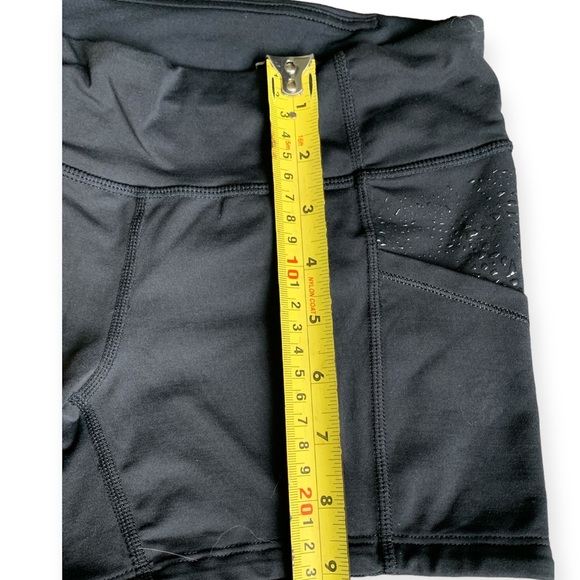 Lululemon, size 6, black shorts, - Picture 7 of 8